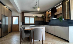 Large 4 bedroom house for sale in Engomi