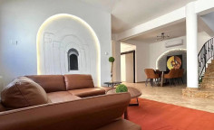 Large 4 bedroom house for sale in Engomi