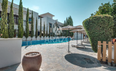 3 bedroom furnished house with swimming pool for sale in Tersefanou