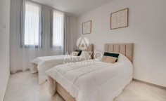 3 bedroom furnished house with swimming pool for sale in Tersefanou