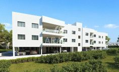 Spacious 2 bedroom unfurnished apartment for sale in Oroklini