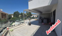 Luxurious three bedroom apartment for rent in Panthea area 
