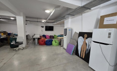 Beautiful commercial for sale in Engomi