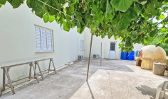 Spacious 4 bedrooms house for sale in Paralimni