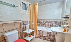 Spacious 4 bedrooms house for sale in Paralimni