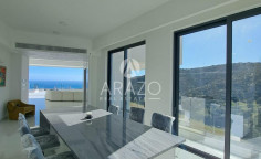 8 bedroom furnished villa with swimming pool to rent in Agios Tychonas