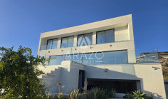 8 bedroom furnished villa with swimming pool for sale in Agios Tychonas