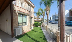 Spacious for bed house for sale in Lakatamia