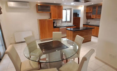 Spacious for bed house for sale in Lakatamia