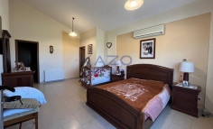 Spacious furnished four plus one bedroom house in tranquil Empa 