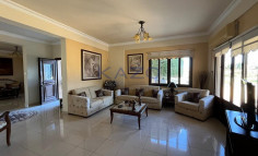 Spacious furnished four plus one bedroom house in tranquil Empa 