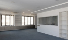 Luxury commercial to rent in Lykabittos