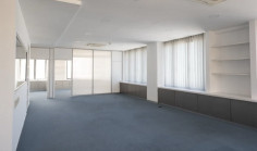 Luxury commercial to rent in Lykabittos