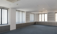 Luxury commercial to rent in Lykabittos