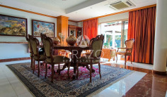 5 bedroom furnished villa for sale in Aradippou