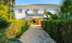 5 bedroom furnished villa for sale in Aradippou