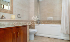 4 bedroom furnished villa with swimming pool for sale in Aradippou