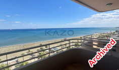 Sea view top floor apartment in foinikoudes area 