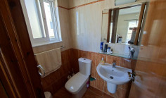 4 bedroom house in Oroklini 4 bedroom house in Oroklini