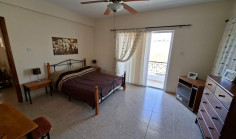 4 bedroom house in Oroklini 4 bedroom house in Oroklini