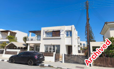 Unfurnished detached house with three bedrooms for sale 