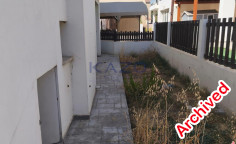 Unfurnished detached house with three bedrooms for sale 