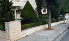 Investment opportunity: spacious 2-bedroom apartment in prime Petrou & Pavlou 