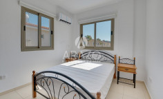 3 bedroom furnished villa with swimming pool to rent in Protaras