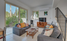 3 bedroom furnished villa with swimming pool to rent in Protaras