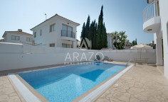 3 bedroom furnished villa with swimming pool to rent in Protaras
