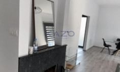 Modern three bedroom apartment in central Mesa Geitonia 