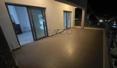 Modern three bedroom apartment in central Mesa Geitonia 