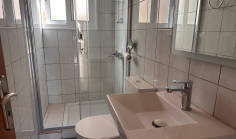 For sale: 5 bedroom house in Sotiros area 