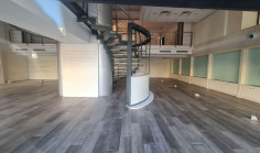 Luxury commercial to rent in Engomi