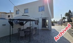 Spacious 4 bedroom house for sale in Frenaros