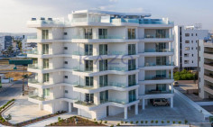 Penthouse apartment with sea view in Chrysopolitissa 