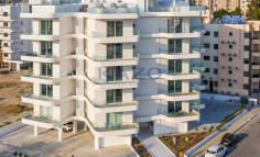 Penthouse apartment with sea view in Chrysopolitissa 