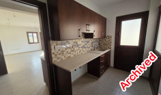 Spacious 4 bedroom house in peaceful Eptagonia 