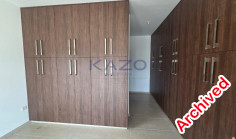 Spacious 4 bedroom house in peaceful Eptagonia 