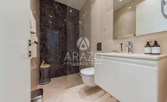 Large 4 bedroom villa with swimming pool for sale in Oroklini