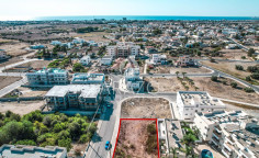 Residential 622 m2 for sale in Oroklini, Larnaca