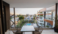 Modern 2 bedroom apartment in central Mesa Geitonia 