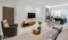 Top floor apartment in lively germasoyeia Tourist Area 