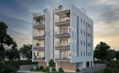 Modern top floor apartment in sunny Agios Nikolaos 