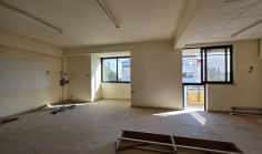 Beautiful commercial to buy in Engomi