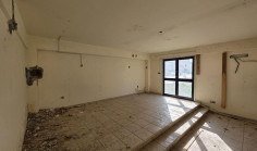 Beautiful commercial to buy in Engomi