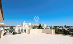Luxury 2 bedrooms apartment with swimming pool for sale in Kiti