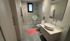 Whole-floor three bedroom apartment in Ayios Ioannis, Limassol Whole-floor three bedroom apartment in Ayios Ioannis, Limassol