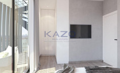 Modern top floor apartment in lively Sotiros area 