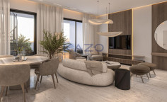 Top floor 2 bedroom apartment with pool access 